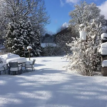 Dachwohnung Zentrum انترواسر